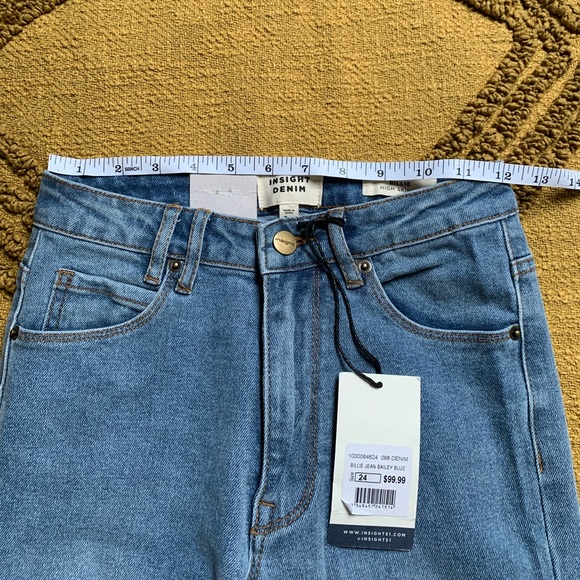 NWT Insight high rise jeans with knee rips - Picture 6 of 11